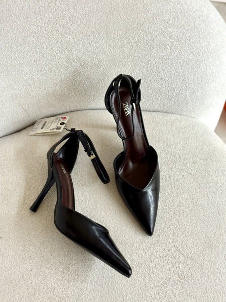Zara heel