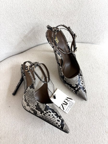 Zara heel