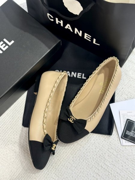 Chanel ballerina <br> <span class='text-color-warm'>نفدت الكمية</span>