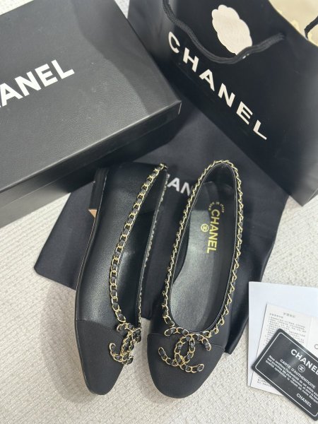 Chanel ballerina