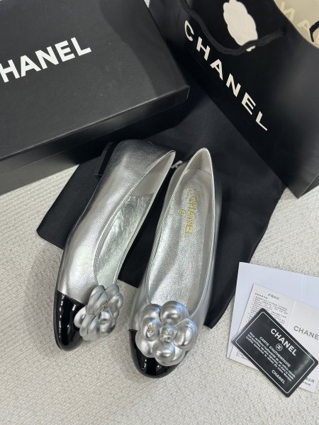 Chanel ballerina