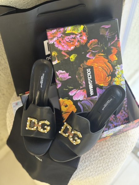 DG heels