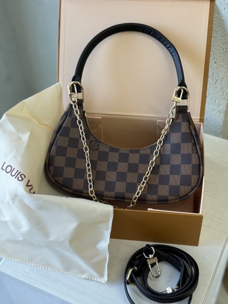 Lv Bag