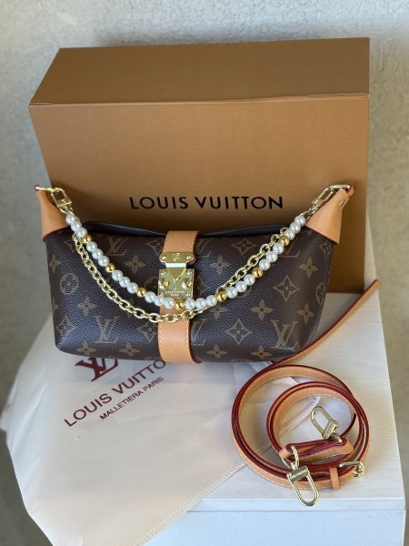 Lv Bag