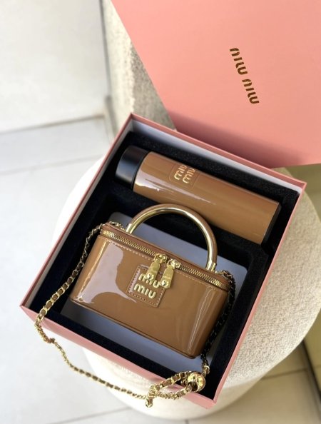 Miu miu box